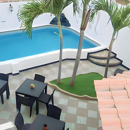 Hotel Manta Beach Madrigal Buitenkant foto
