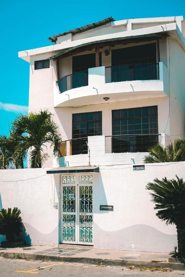 Hotel Manta Beach Madrigal Buitenkant foto