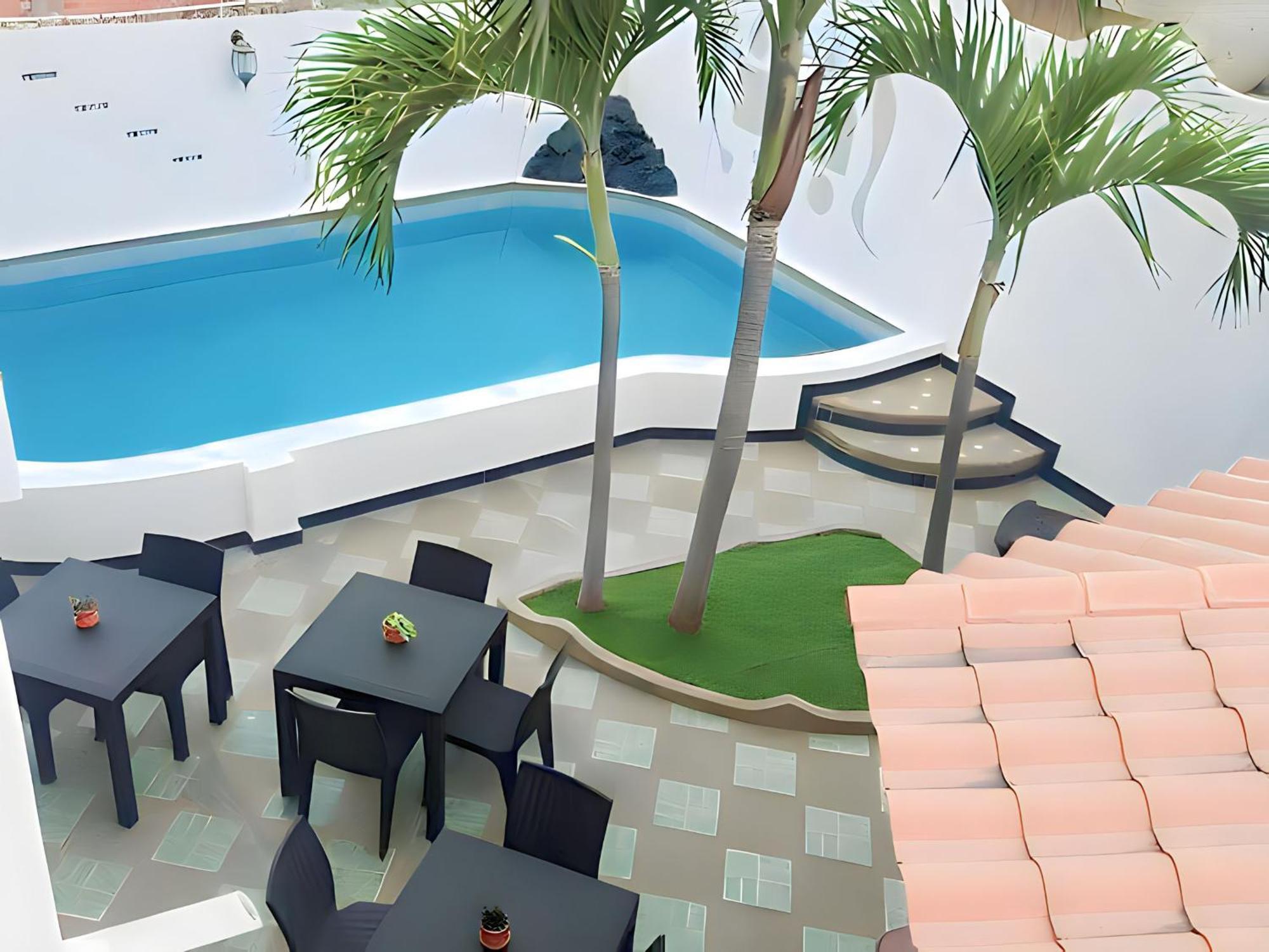 Hotel Manta Beach Madrigal Buitenkant foto